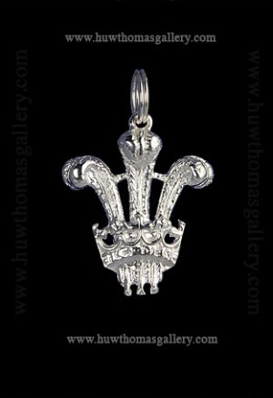 Silver Prince Of Wales 3 Feather Pendant