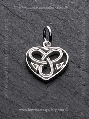 Silver Celtic Pendant / Necklace  (celtic Heart)