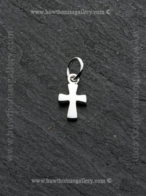 Silver Cross Pendant /necklace