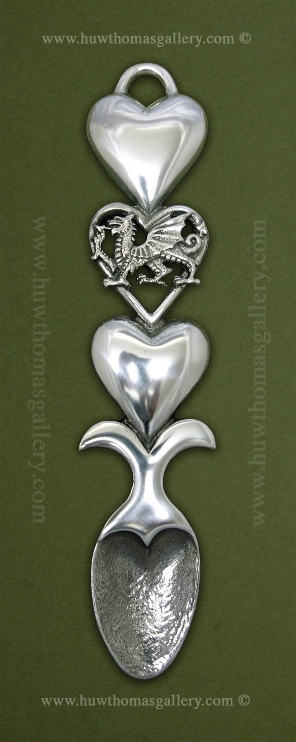 Pewter Lovespoon – 3 Hearts – Welsh Dragon ( M 9 Inch )