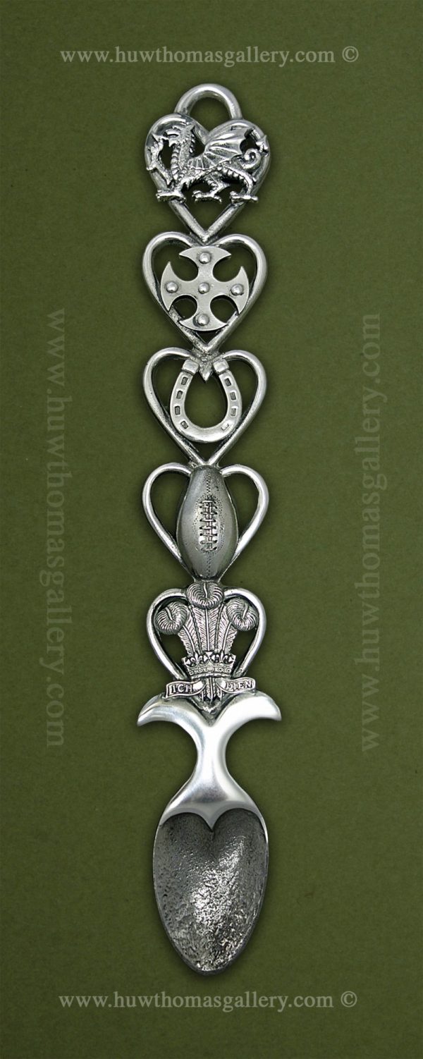 Pewter Lovespoon – Dragon – Cross – Horseshoe – Ball – 3 Feathers ( L 12 Inch )