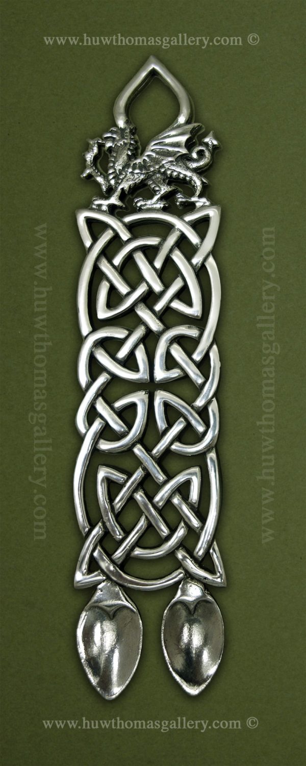 Pewter Lovespoon – Welsh Dragon & Celtic Knotwork Design ( M 7 1/2 Inch )