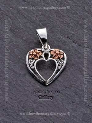Silver & Rose Gold Heart Shaped Pendant / Necklace – Two Flowers