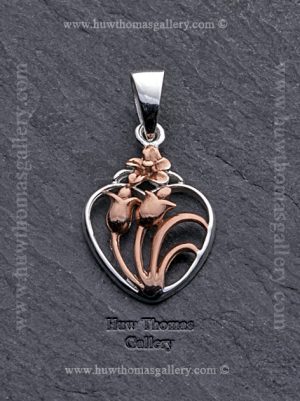 Silver & Rose Gold Heart Shaped Pendant / Necklace – Floral Design