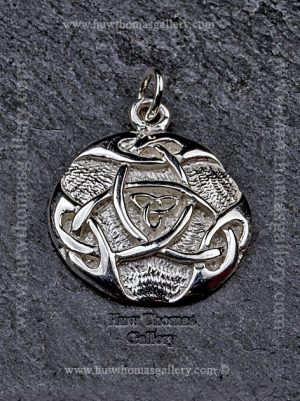 Silver Cross Pendant / Necklace